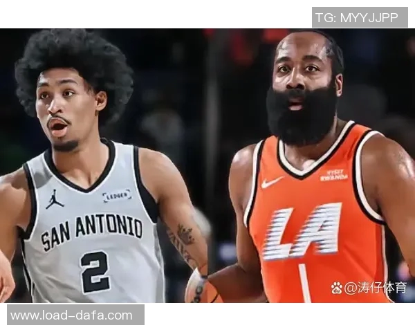 哈珀表现出色6投4中贡献9分3助攻正负值全队最高达到20分